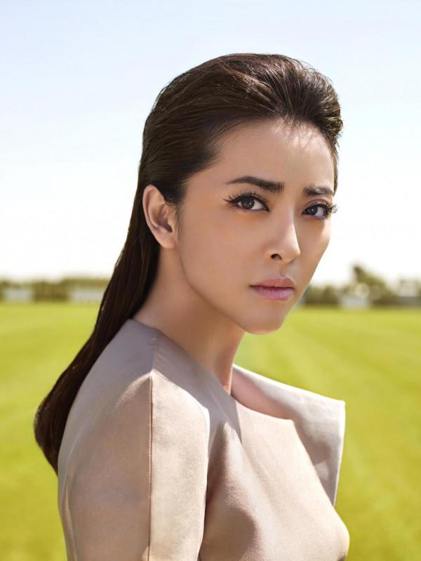 “傻姑”黃小蕾：被杜淳追求，38天閃婚閃孕，被迪士尼封殺