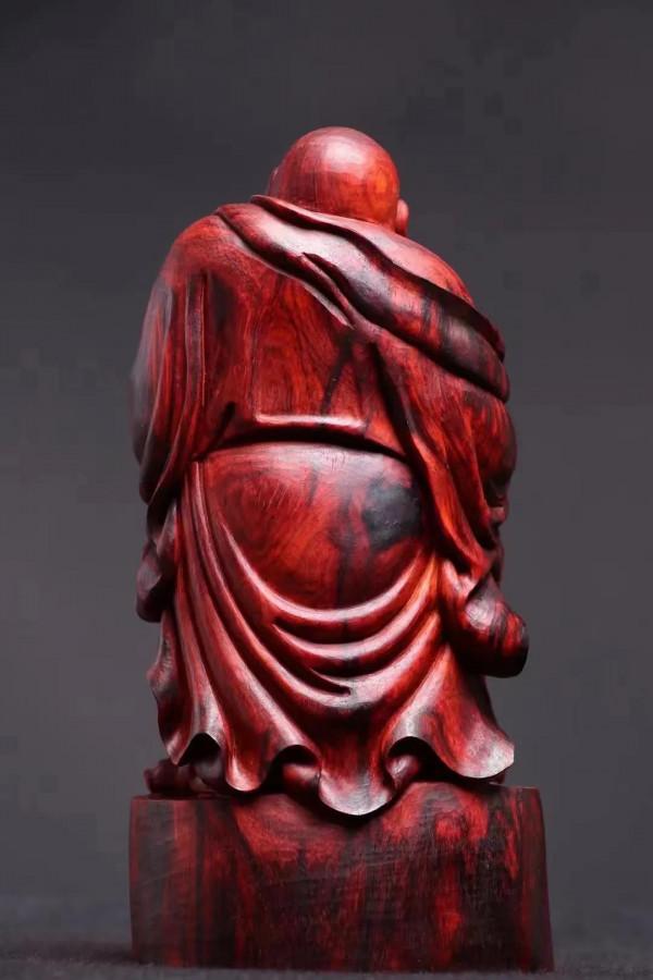 人活一世，開心是一天，不開心也是一天！何不學學彌勒佛？