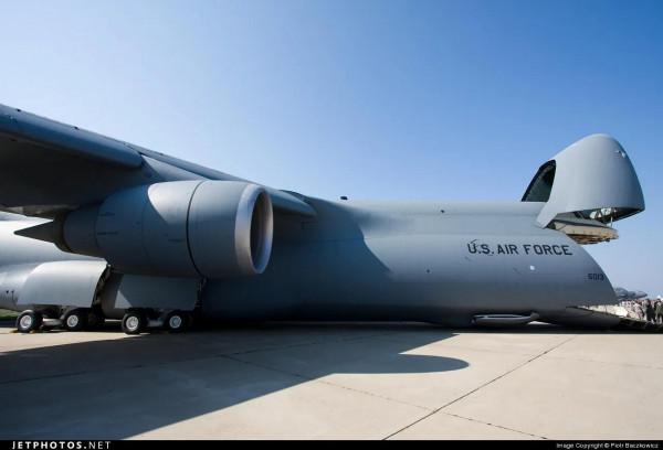 C-5“銀河”運輸機圖集（270圖）