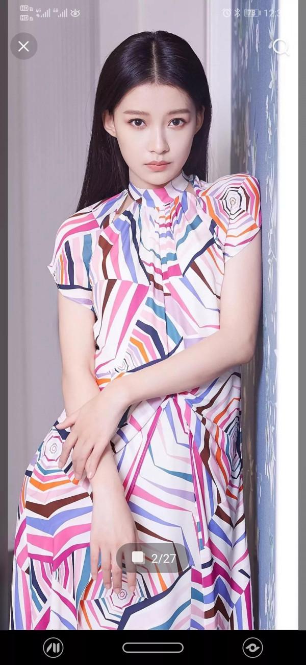 演員劉亦菲孫怡徐璐美照 演員劉亦菲孫怡徐璐美照