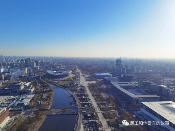 奧林匹克塔上去看一下，風景真是不錯