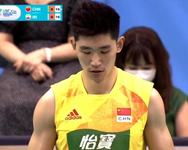 全隊沮喪!中國男排1-3倒下,對手還是半主力,實力差距太大了 全隊沮喪!中國男排1-3倒下,對手還是半主力,實力差距太大了