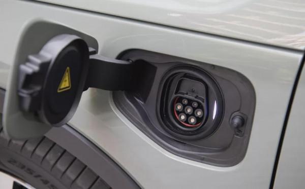 沃爾沃XC40純電版新增車型起售25&period;7萬元，價效比如何？