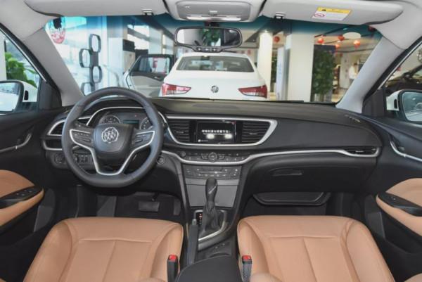 15萬元內合資旅行車角逐：別克閱朗對比大眾蔚領