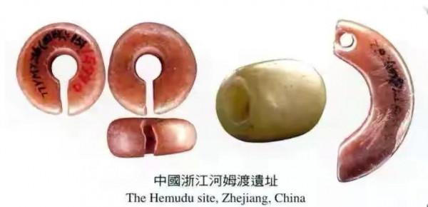 日本天皇的祖傳玉器“勾玉”之淵源考 日本天皇的祖傳玉器“勾玉”之淵源考