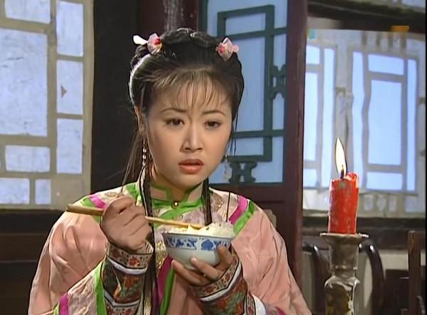 還珠：忽然明白，皇后和老佛爺，為何第一眼就瞧不上紫薇