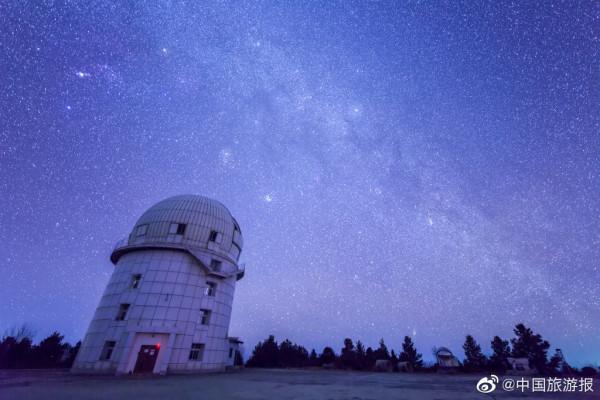 2022年度流行色是?看看這些風景就知道啦 2022年度流行色是?看看這些風景就知道啦