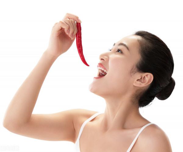 吃辣為什麼會“菊花”痛？真能預防癌症嗎？答案摘得今年諾貝爾獎