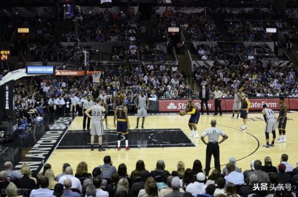 真有那麼多的黑幕嗎?看看NBA的裁判是怎麼吹哨的 真有那麼多的黑幕嗎?看看NBA的裁判是怎麼吹哨的