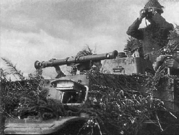 1941年總部來了三個戰士,說出領導名字後,聶榮臻直接拿下,為何 1941年總部來了三個戰士,說出領導名字後,聶榮臻直接拿下,為何