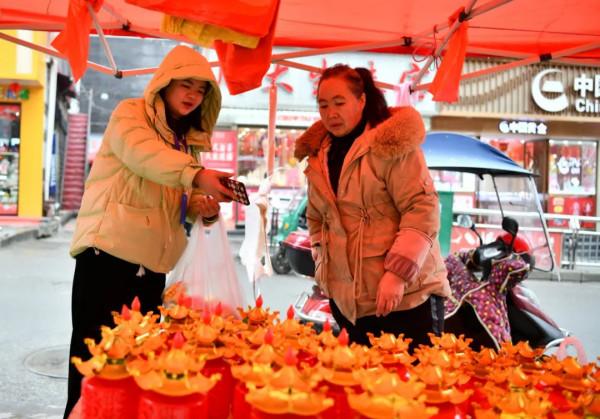 元宵佳節：文明祭祀樹新風