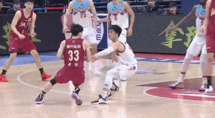 庸帥的對決，球星的比拼，新疆隊輸得冤不冤