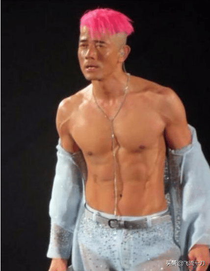 彭于晏：我的腹肌照，郭富城：我的腹肌照，王寶強：看我的再說話