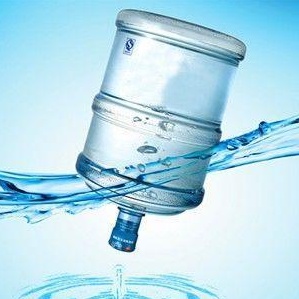 那個噴水霧的傢伙，叫加溼器還是香薰機？
