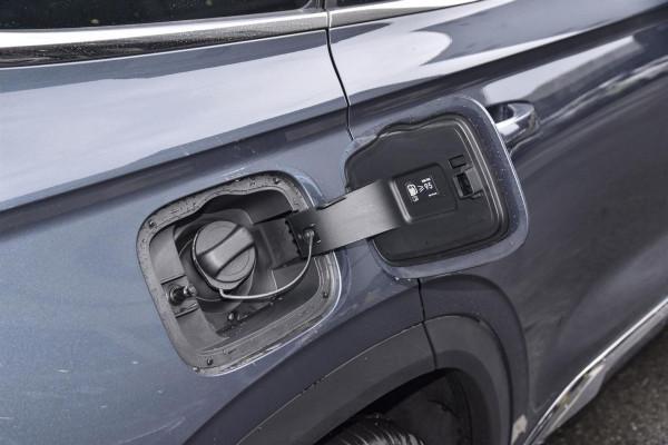 218馬力&plus;7&period;9秒破百，15&period;52萬入手中配，帶三塊大屏，星越L值嗎？