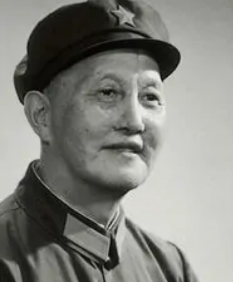 1987年，鄧小平為何緊急任命74歲的洪學智，讓他去中央軍委工作？