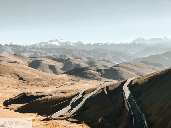 兩個人，一輛車，阿里北線無人區穿越