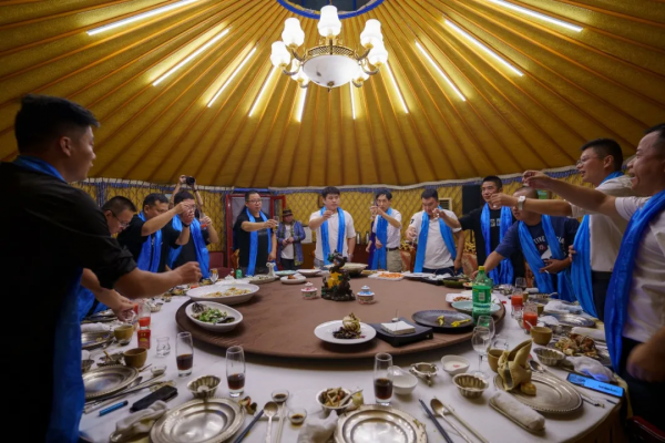 聚勢|探尋|贏未來:易開得淨水器“第一屆核心研討會”召開 聚勢|探尋|贏未來:易開得淨水器“第一屆核心研討會”召開