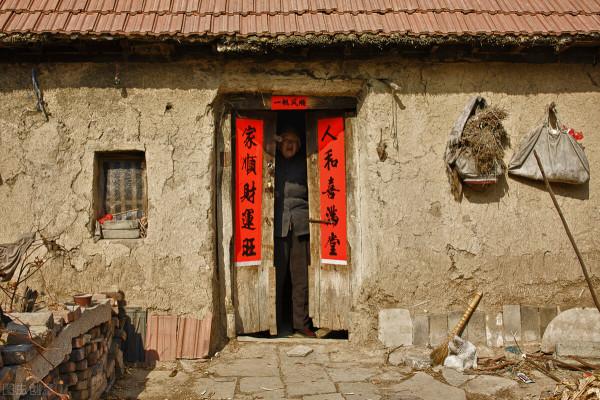 小時候過年的感覺不在了，哥哥腸癌走了，爸媽過年會不會很冷清