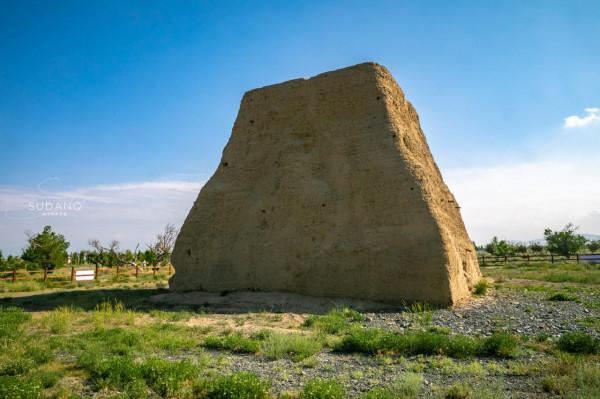 新疆的這座歷史古蹟，已有千年歷史，背後有一個壯美的愛情故事
