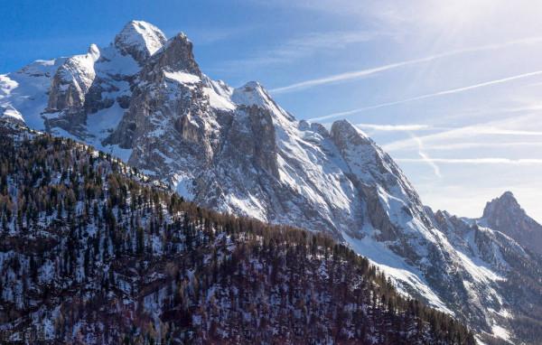 此瘦削男是美軍“最強殺人單兵”，退伍後當護林員沉默30年