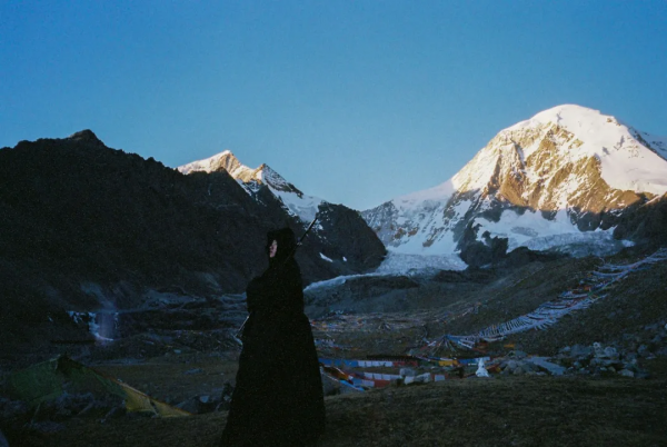 在新專輯預熱了兩年以後，Capper決定對整個說唱圈實施降維打擊