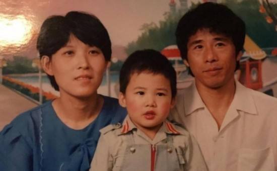 大張偉的人間清醒：堅持與兄弟AA分賬，拒絕黃小蕾專愛胖老婆