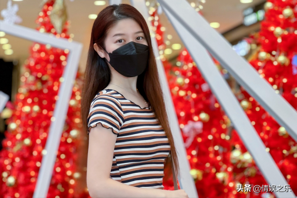 31歲童星宣佈結婚!男方面板黝黑,長相憨厚老實,兩人已相戀10年 31歲童星宣佈結婚!男方面板黝黑,長相憨厚老實,兩人已相戀10年