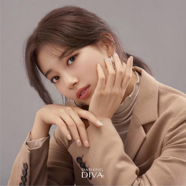 她的臉比她的人生更讓人羨慕