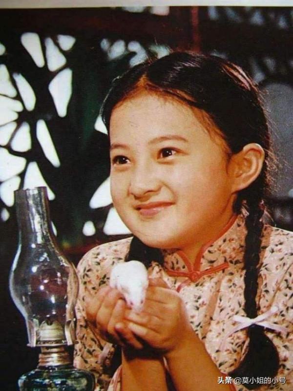 10位過氣女明星現狀：有人做微商被封，有人直播賣慘，有人求劇本