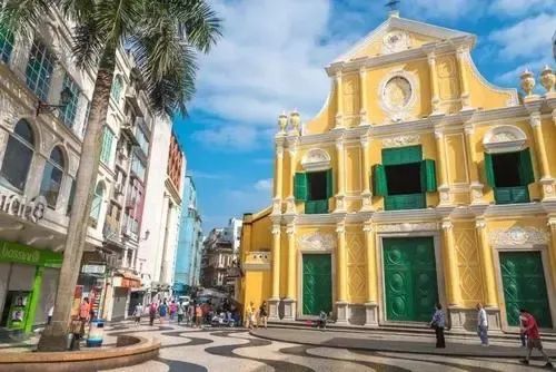 國內哪些地方最適合女生旅行?收下這份清單,馬上就可以出發 國內哪些地方最適合女生旅行?收下這份清單,馬上就可以出發