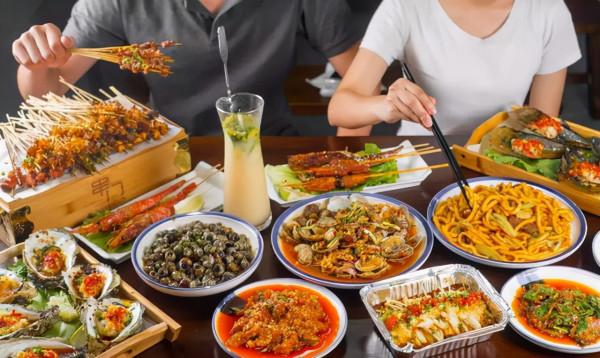 無論男女，50歲後進入&OpenCurlyDoubleQuote;養壽期&rdquo;，儘量護2處，做3不貪，堅持4戒