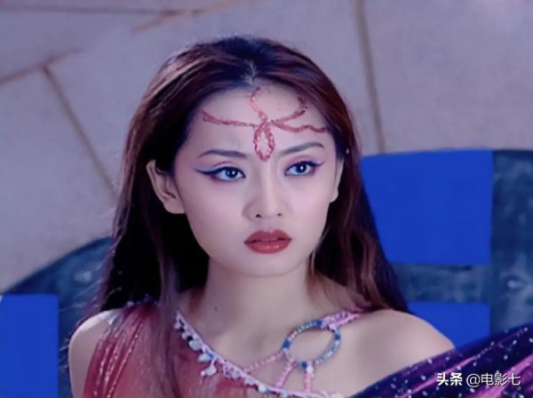 6集被刪，播出後飽受爭議，這七位絕美女神，成就了這部國產劇