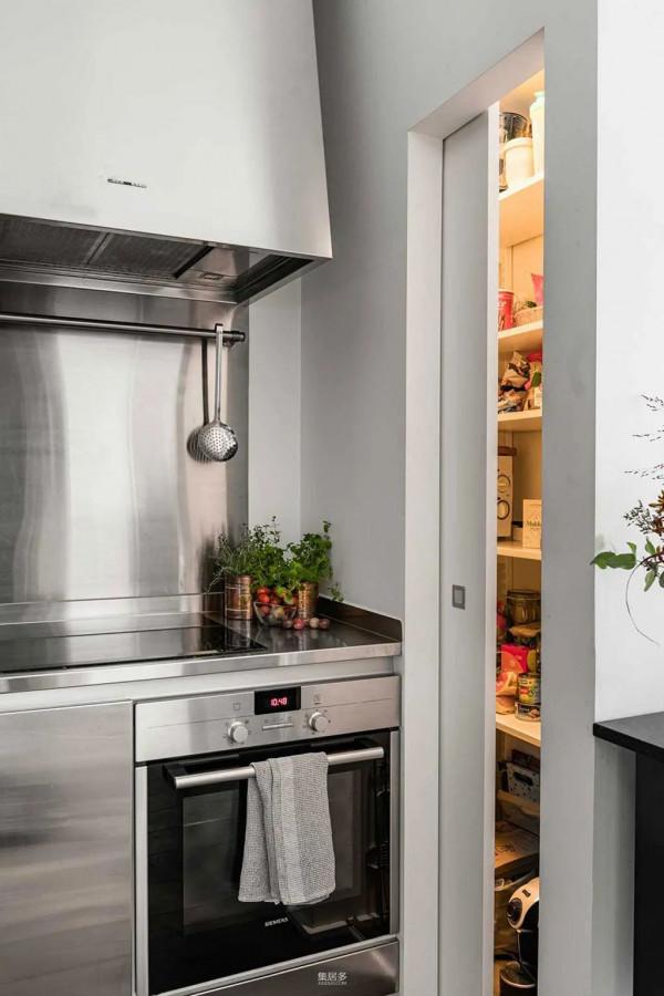 斯德哥爾摩令人印象深刻的美式風情與北歐時尚閣樓(85平方米) 斯德哥爾摩令人印象深刻的美式風情與北歐時尚閣樓(85平方米)