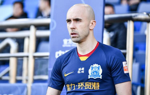 申花看走眼了！原以為在重慶隊撿到了寶，如今卻不堪重用