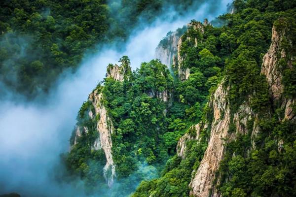 有一種美，叫“雨後的老君山”