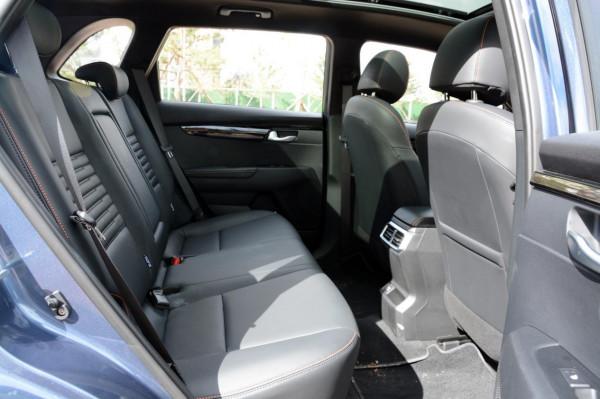 中期改款堪比換代太拼了!實拍起亞智跑Ace,風格硬朗適合年輕人 中期改款堪比換代太拼了!實拍起亞智跑Ace,風格硬朗適合年輕人