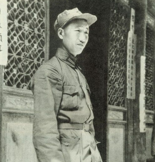 十大元帥中，既當過總參謀長，又當過國防部部長，是哪3位老帥？