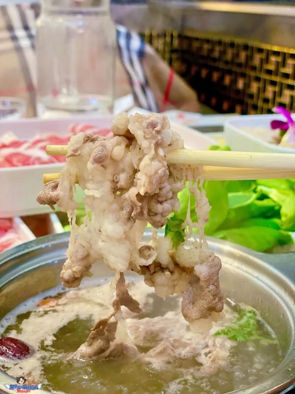 開了23年，排了23年，這家肥牛火鍋我猜你一定知道