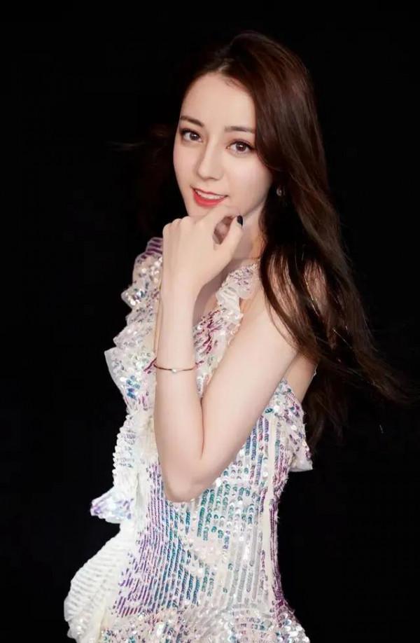 美人迪麗熱巴精美圖集