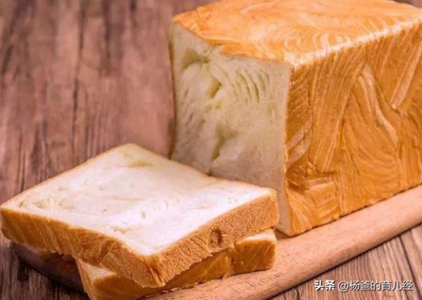 簡單好吃的香煎沙拉吐司，外焦裡嫩，甜香營養，家中孩子特愛吃