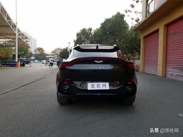 阿斯頓馬丁DBX交付珠海客戶，彌諾陶綠稀有配色，這氣質不一般