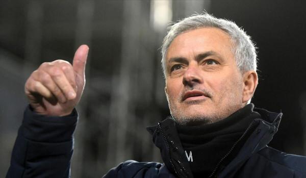 五大聯賽最新戰報!羅馬再進前四,國米失榜首,巴薩又丟分 五大聯賽最新戰報!羅馬再進前四,國米失榜首,巴薩又丟分