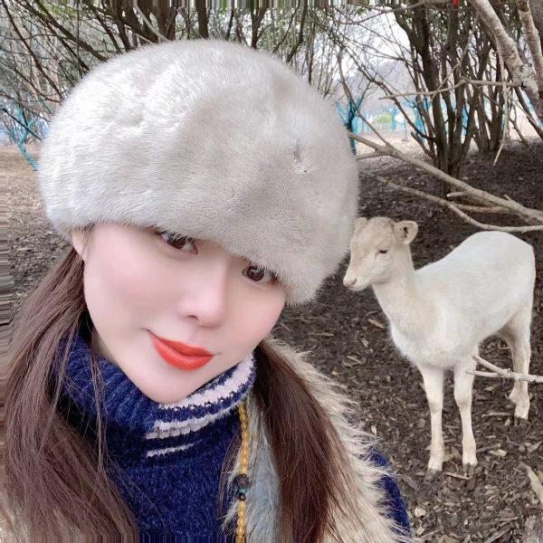 2022&period;1&period;29至1&period;31園園日記：梅花山探梅偶遇，報恩塔上走走