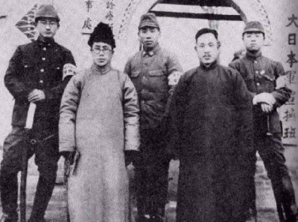 新四軍團長率整團人投降日軍，潛伏特工請示鋤奸，粟裕回：自己人