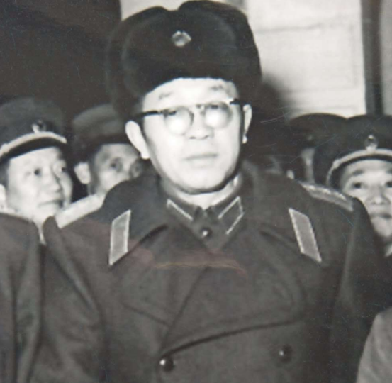 59年毛澤東約談黃克誠,閒聊中提到林彪:難道四平保衛戰打錯了? 59年毛澤東約談黃克誠,閒聊中提到林彪:難道四平保衛戰打錯了?