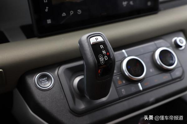 新車|短軸優劣勢明顯,但仍不妨礙有人喜歡它,試駕路虎衛士90 新車|短軸優劣勢明顯,但仍不妨礙有人喜歡它,試駕路虎衛士90