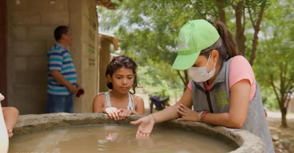 2021年度CNN評選十大英雄人物，看看他們的故事