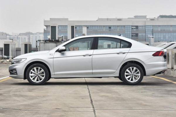 選買導購丨寶來、朗逸怎麼選，誰的價效比更高？