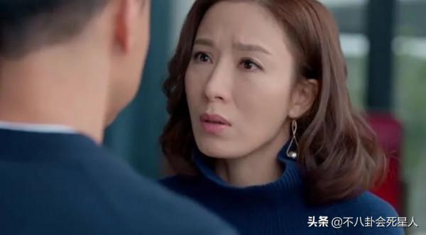 TVB又一豪門大戲開播，張智霖臉腫脖子短，熊黛林氣場力壓楊怡